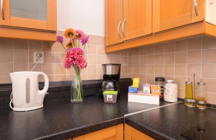 براغ Apartment Stepanska المظهر الخارجي الصورة