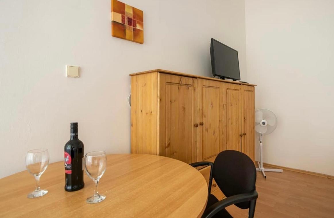 براغ Apartment Stepanska المظهر الخارجي الصورة