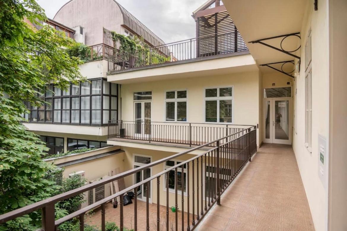 براغ Apartment Stepanska المظهر الخارجي الصورة