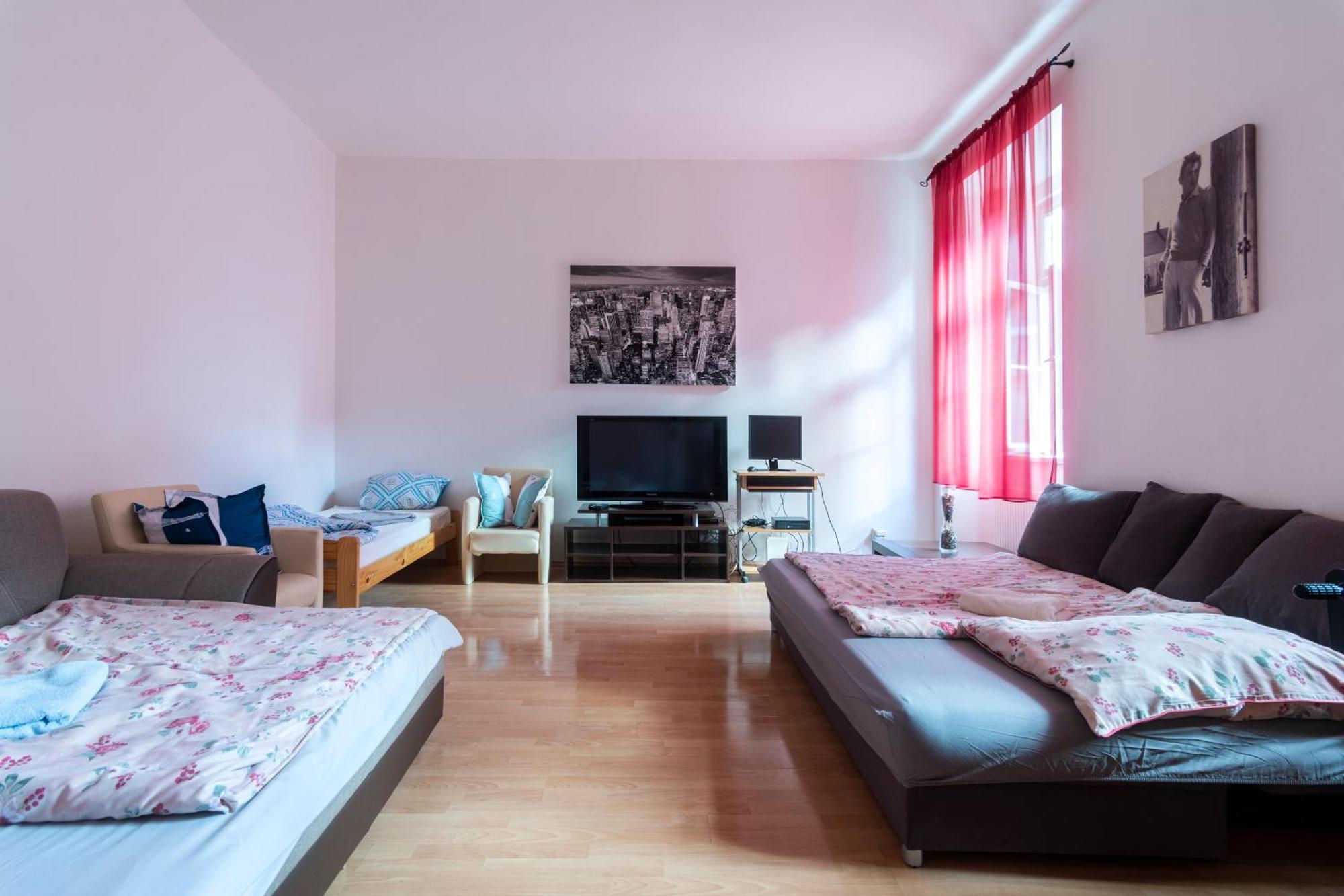 براغ Apartment Stepanska المظهر الخارجي الصورة