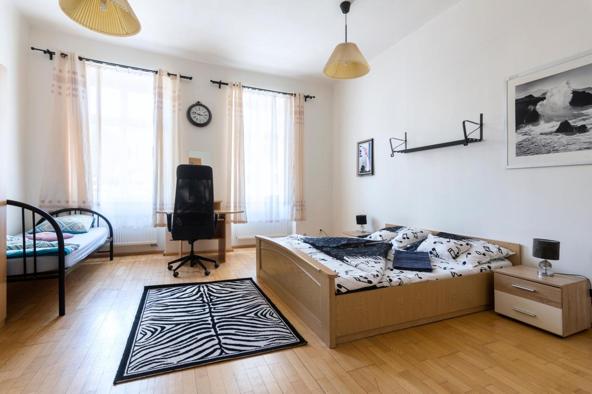 براغ Apartment Stepanska المظهر الخارجي الصورة