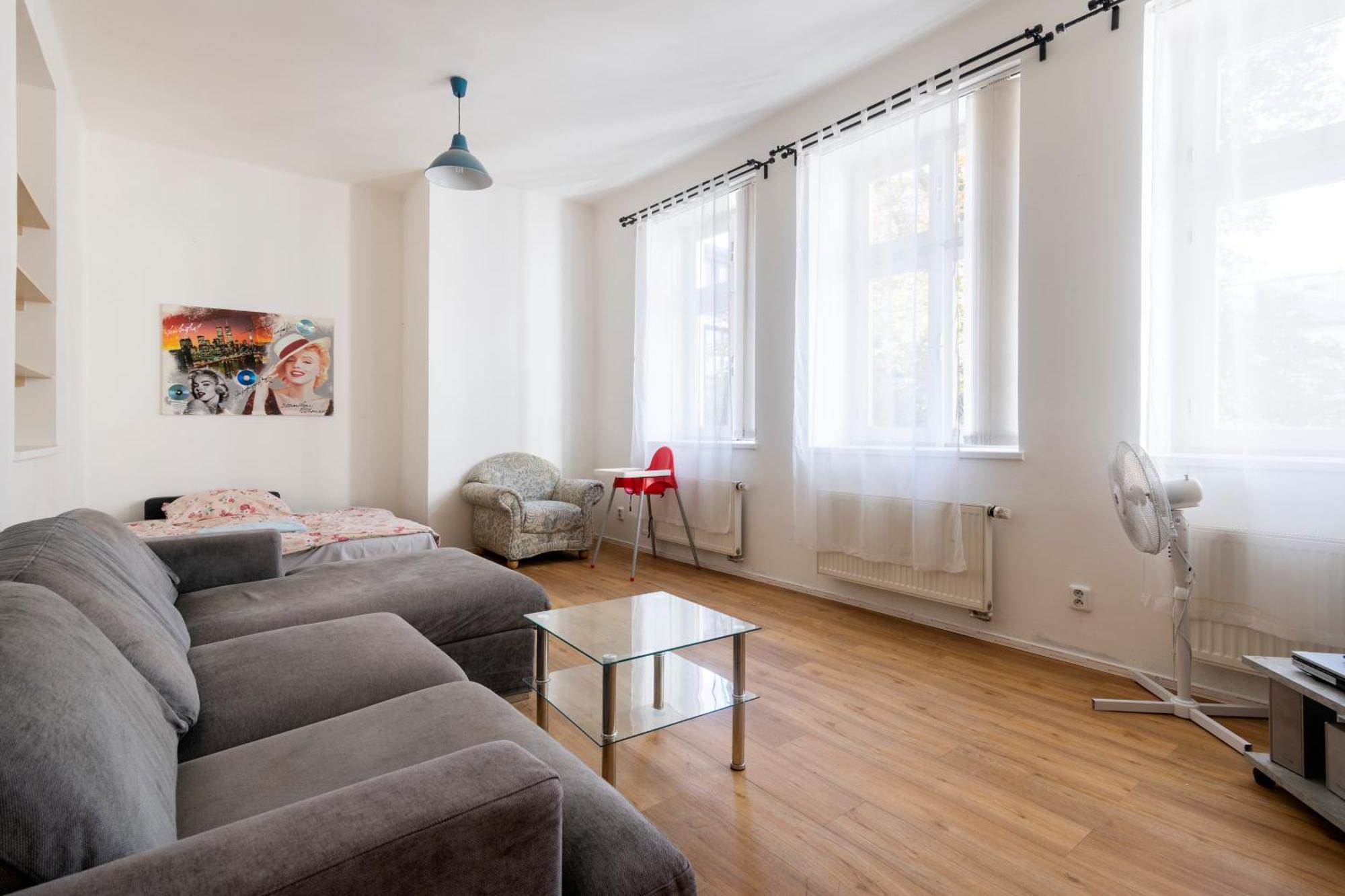 براغ Apartment Stepanska المظهر الخارجي الصورة