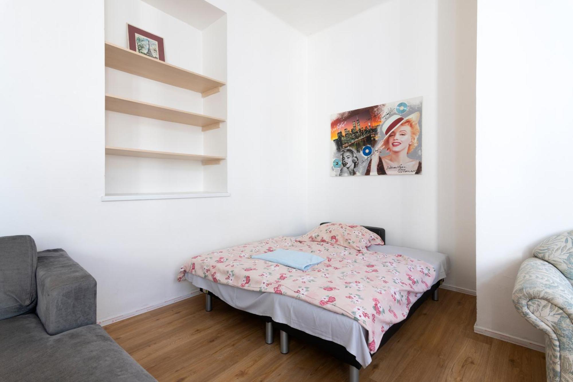 براغ Apartment Stepanska المظهر الخارجي الصورة