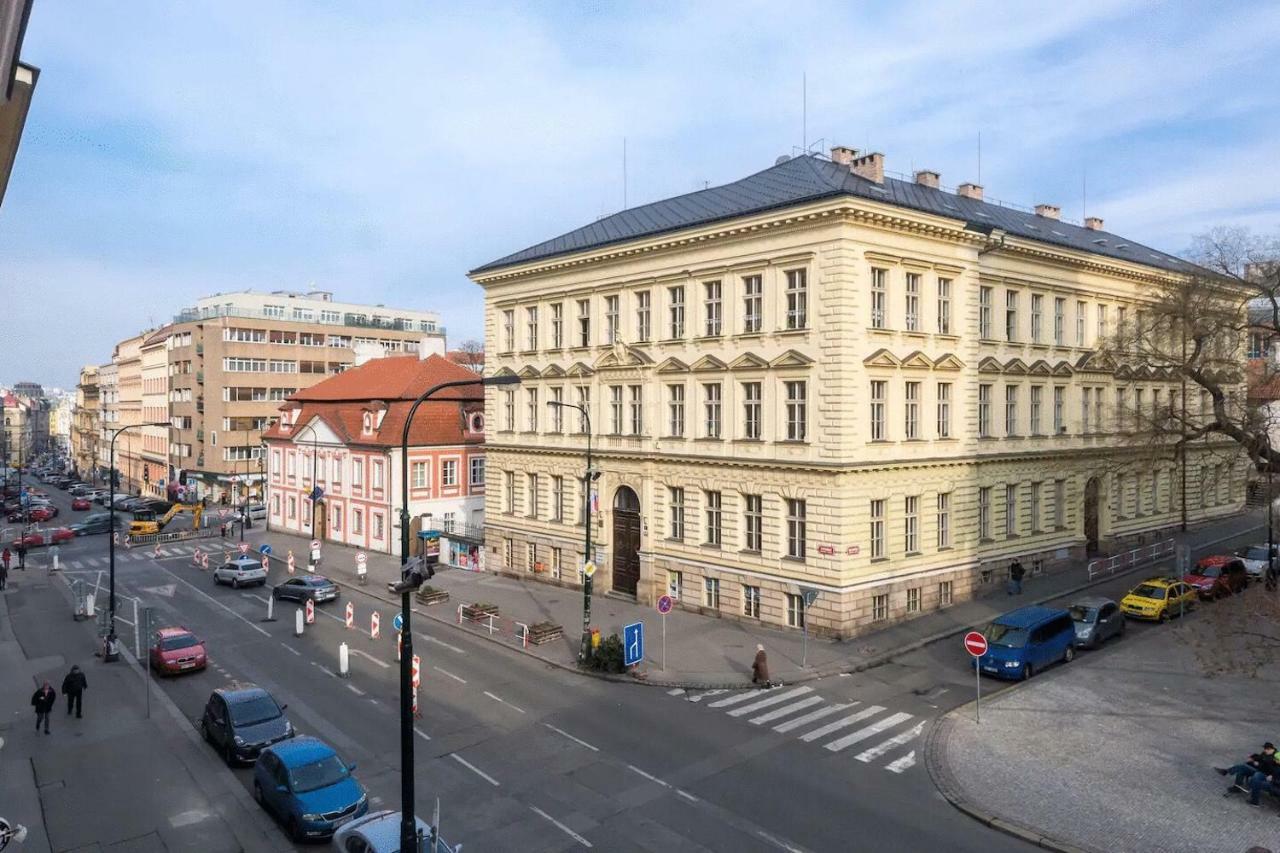 براغ Apartment Stepanska المظهر الخارجي الصورة